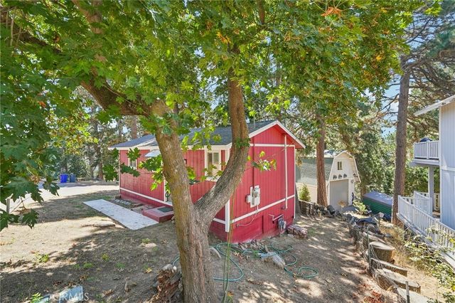 21461 Crest Forest, Cedarpines Park, CA 92322