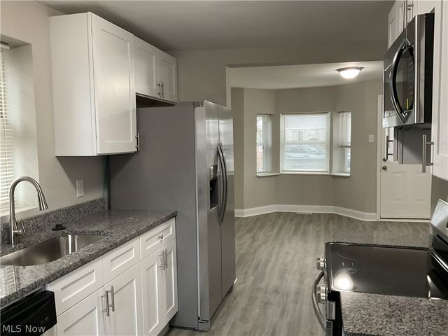 1432 Hazel Avenue, Madison, OH 44057