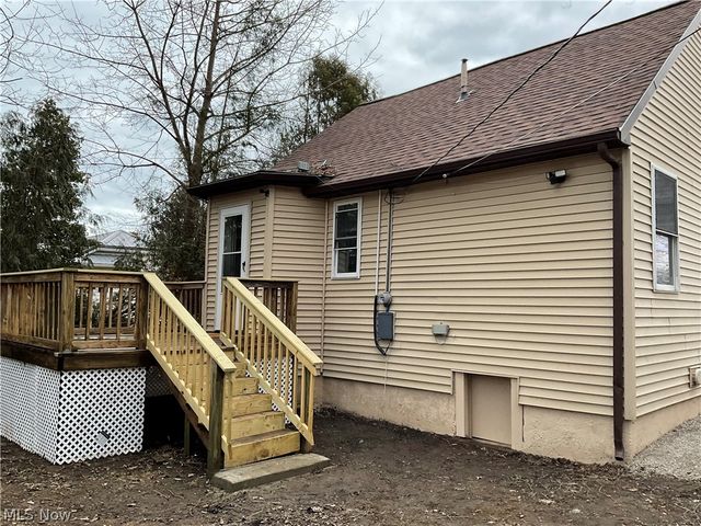 1432 Hazel Avenue, Madison, OH 44057