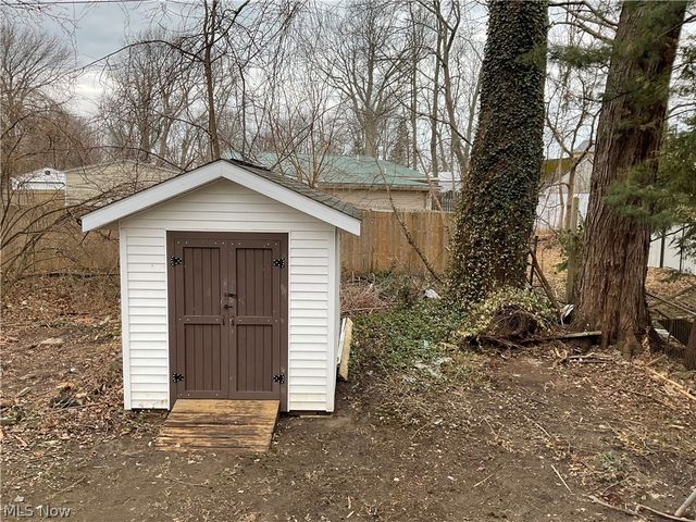 1432 Hazel Avenue, Madison, OH 44057