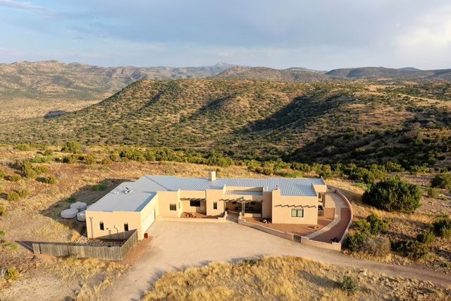 3 Dark Sky, Alpine, TX 79830