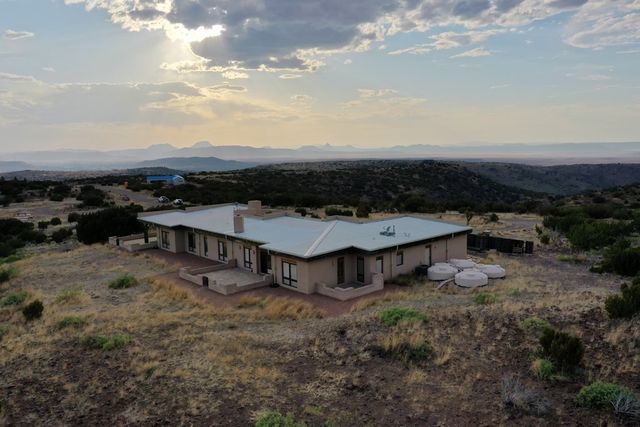 3 Dark Sky, Alpine, TX 79830