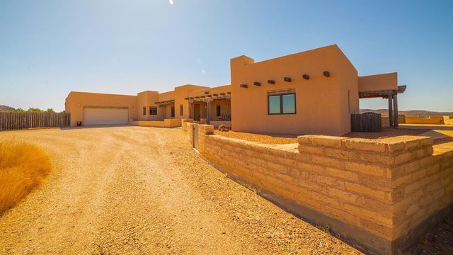 3 Dark Sky, Alpine, TX 79830