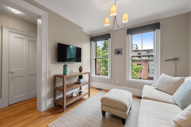 112 Appleton Street, Boston, MA 02116