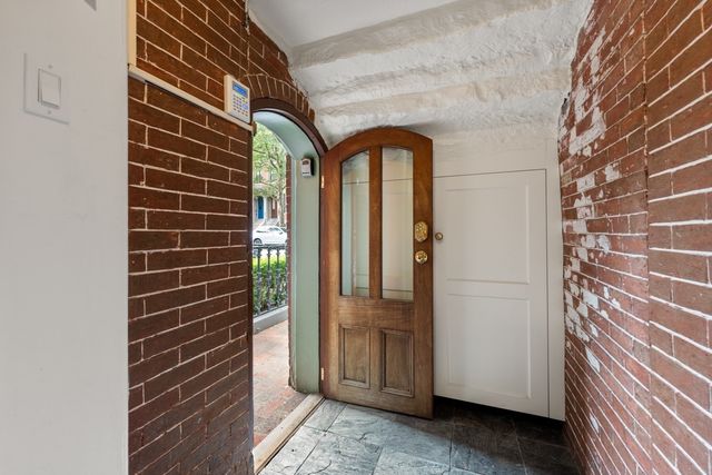 112 Appleton Street, Boston, MA 02116