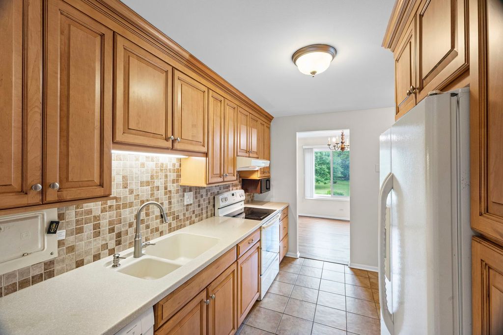 1505 E Central Road 216B, Arlington Heights, IL 60005 — photo 4