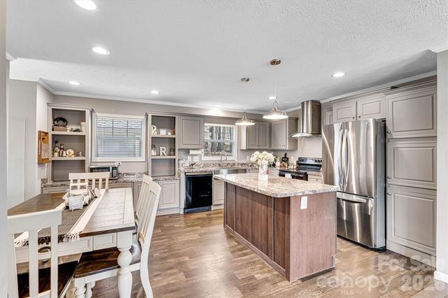 258 Liberty Estates Lane, Taylorsville, NC 28681