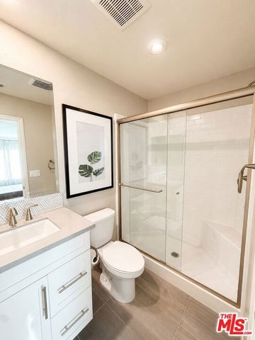 751 Daniel Freeman Circle, Inglewood, CA 90301