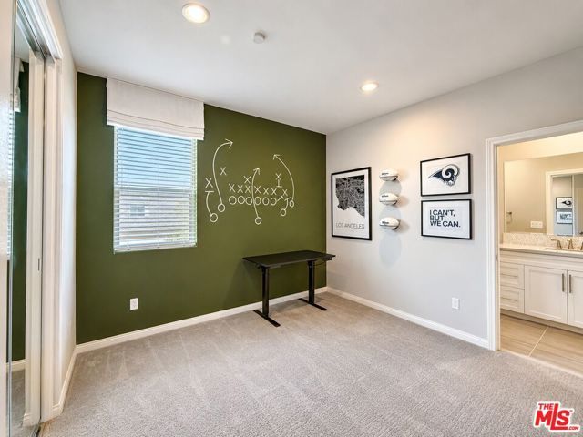 751 Daniel Freeman Circle, Inglewood, CA 90301