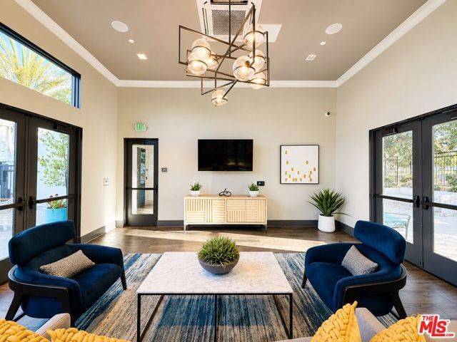 751 Daniel Freeman Circle, Inglewood, CA 90301