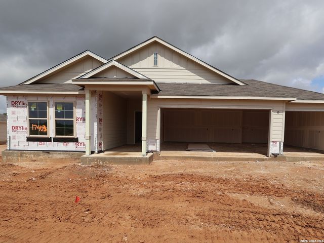 17403 Elder Walnut Drive, Elmendorf, TX 78112
