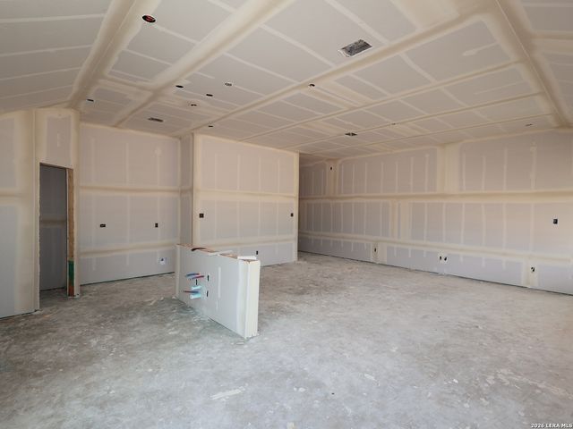 17403 Elder Walnut Drive, Elmendorf, TX 78112