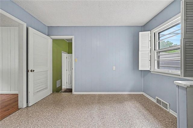 12701 Grandview Road, Grandview, MO 64030