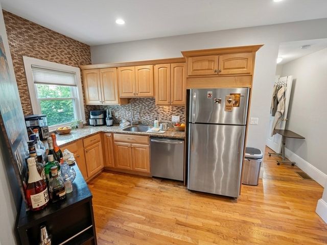 271 K Street 2, Boston, MA 02127