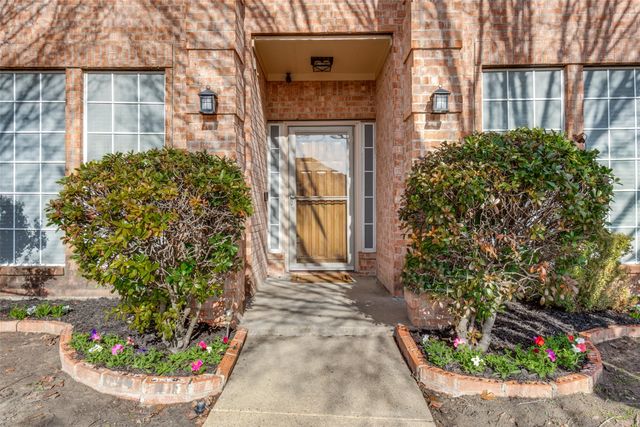7517 Fairfield Drive, Rowlett, TX 75089