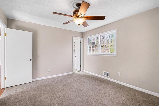 612 The General Avenue, Woodstock, GA 30189