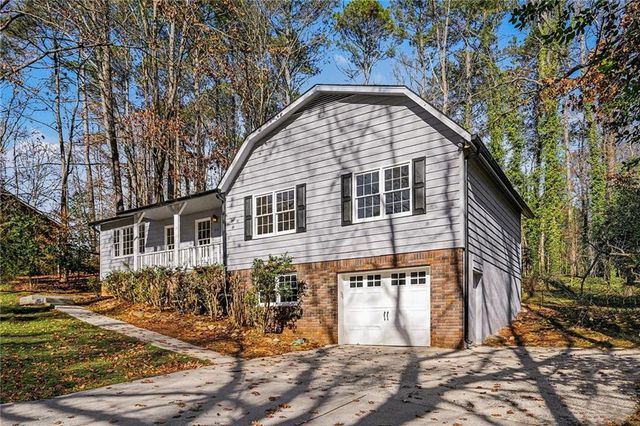 612 The General Avenue, Woodstock, GA 30189