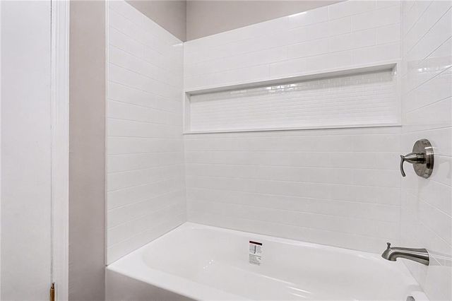 612 The General Avenue, Woodstock, GA 30189