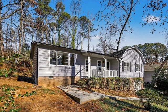 612 The General Avenue, Woodstock, GA 30189