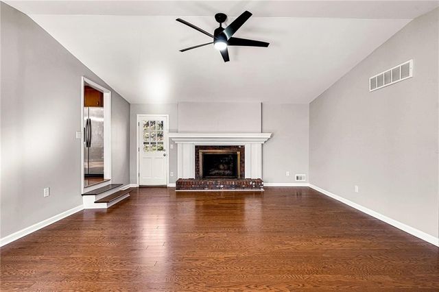 612 The General Avenue, Woodstock, GA 30189