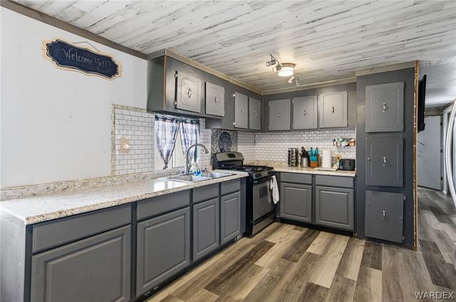 3072 E Hearne Avenue, Kingman, AZ 86409