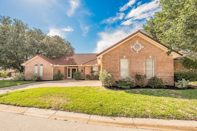 816 S Havenwood Lane, Fort Worth, TX 76112