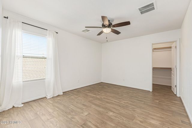 1052 W PAISLEY Drive, San Tan Valley, AZ 85143