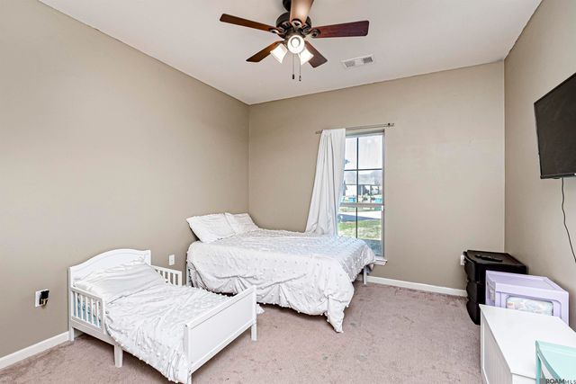 10806 Fenway Ln, Denham Springs, LA 70726