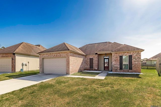 10806 Fenway Ln, Denham Springs, LA 70726