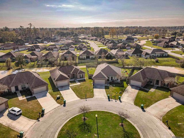 10806 Fenway Ln, Denham Springs, LA 70726