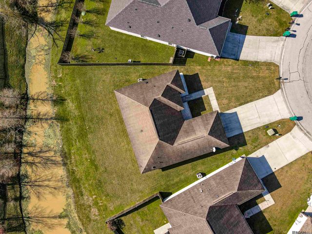 10806 Fenway Ln, Denham Springs, LA 70726