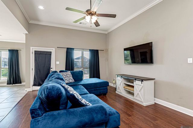 10806 Fenway Ln, Denham Springs, LA 70726