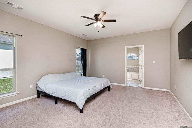 10806 Fenway Ln, Denham Springs, LA 70726