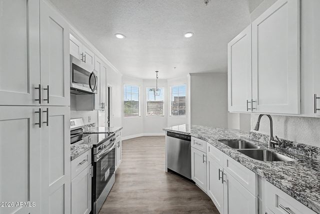 1941 S PIERPONT Drive 1044, Mesa, AZ 85206