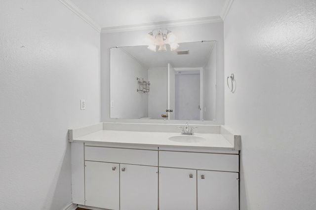 11926 Leisure Drive, Dallas, TX 75243