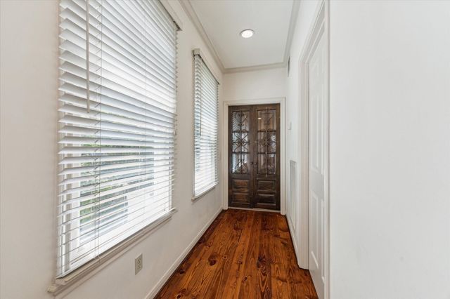 2207 Dunraven Lane, Houston, TX 77019