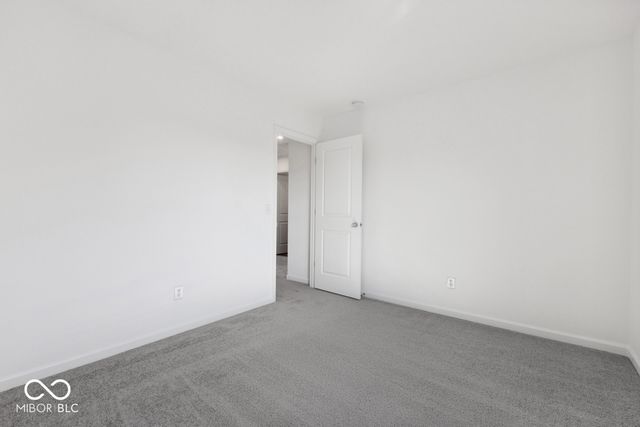 2019 Oak Leaf Way, Shelbyville, IN 46176