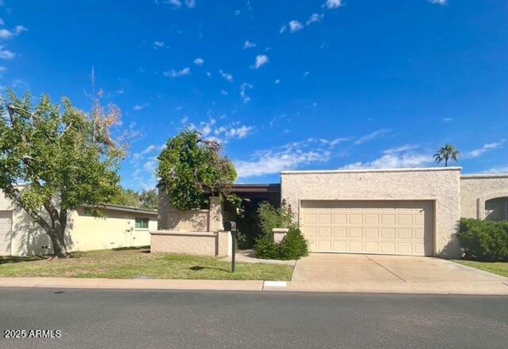 Image 1 of property listing at 2509 N 61ST Street, Scottsdale, AZ 85257