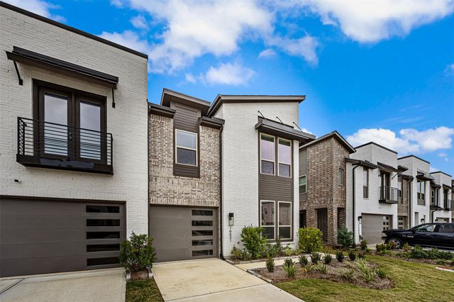 16631 Lake Austin Street, Cypress, TX 77433