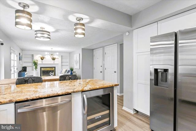 2300 AVALON CT, Waldorf, MD 20603
