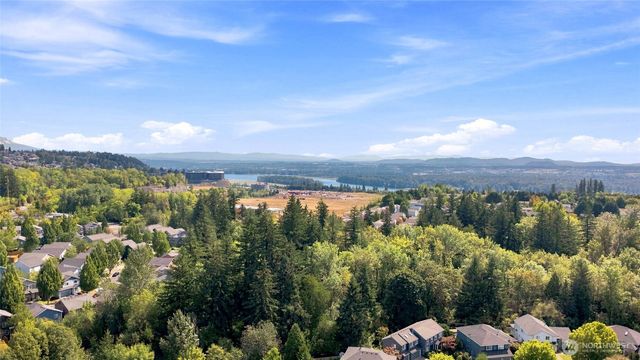 18501 SE 36th Street, Vancouver, WA 98689