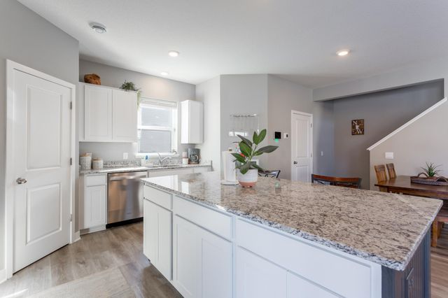 20983 Flaxton Lane, Farmington, MN 55024