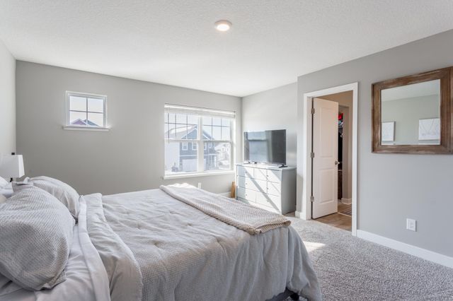 20983 Flaxton Lane, Farmington, MN 55024