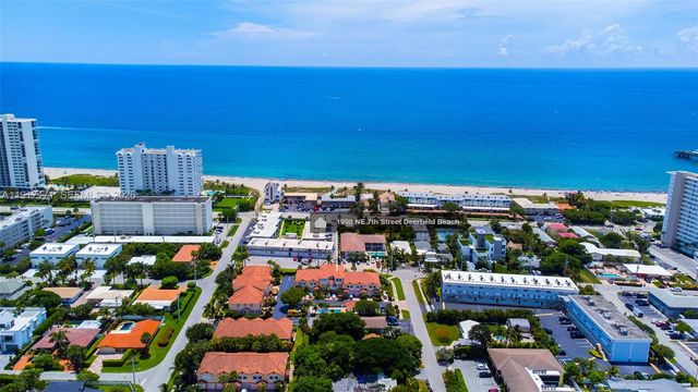 1998 NE 7th Street 104, Deerfield Beach, FL 33441