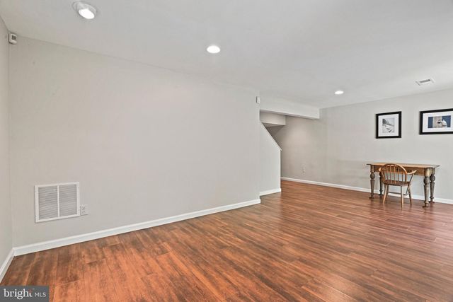 9126 POTOMAC RIDGE RD, Great Falls, VA 22066