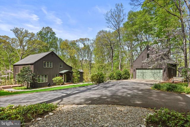 9126 POTOMAC RIDGE RD, Great Falls, VA 22066