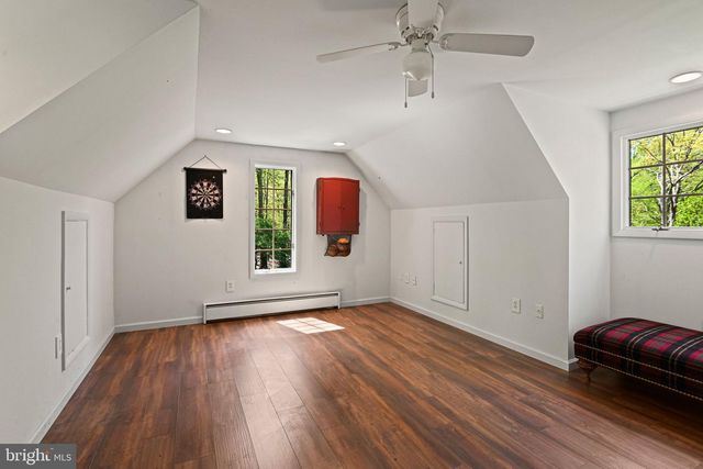 9126 POTOMAC RIDGE RD, Great Falls, VA 22066
