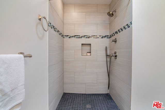 1434 Greenfield Avenue 303, Los Angeles, CA 90025