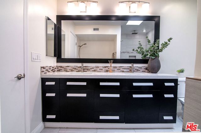 1434 Greenfield Avenue 303, Los Angeles, CA 90025