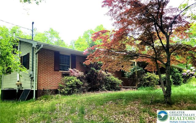 150 TWIN OAK Terrace, Pocono Twp, PA 18372